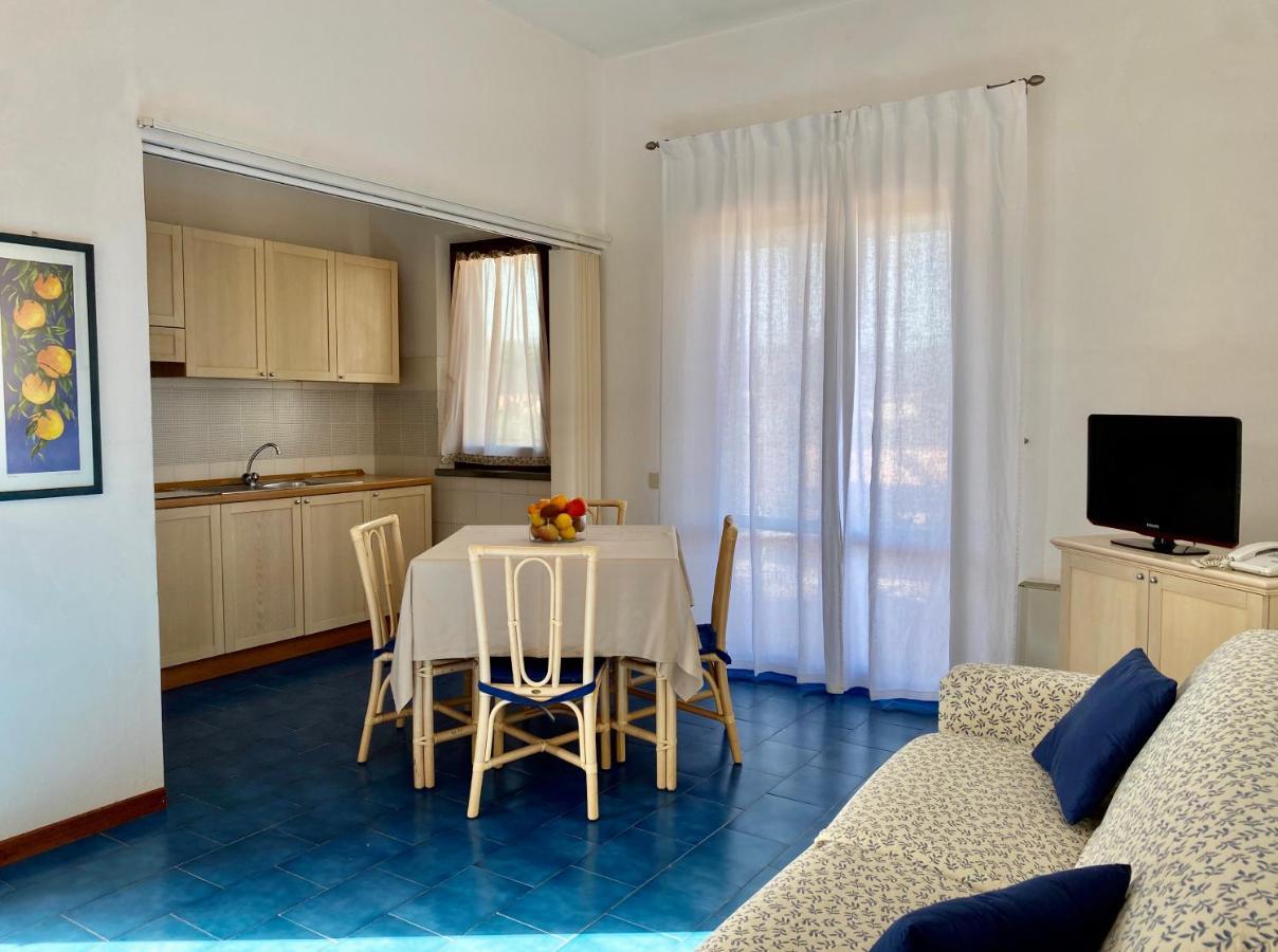 Residence Terme Isola D'Elba Srl Portoferraio Exterior foto